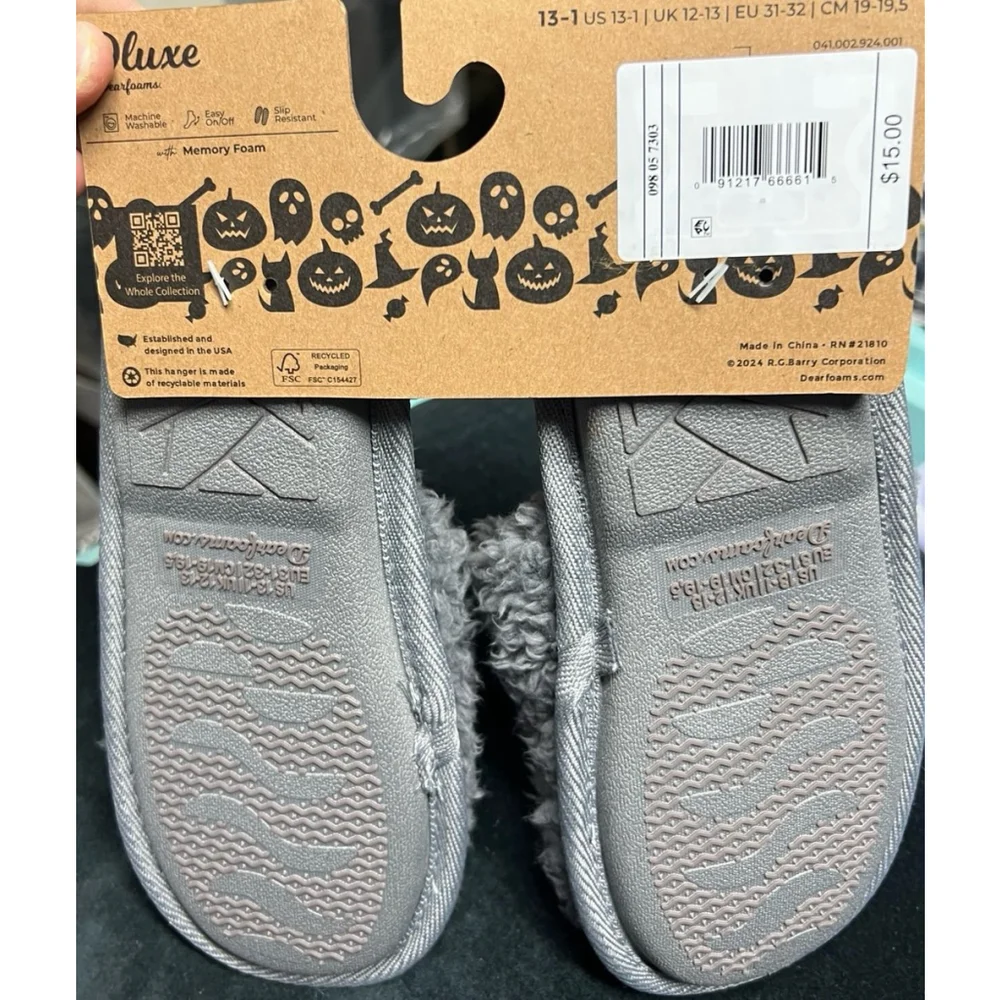 New DLUXE by Dearfoams Kids Skeleton Peace Sign Slide on Slippers Gray 13/1 New